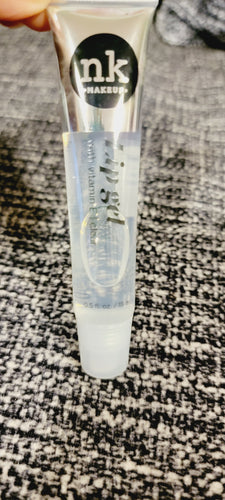 Lip gloss