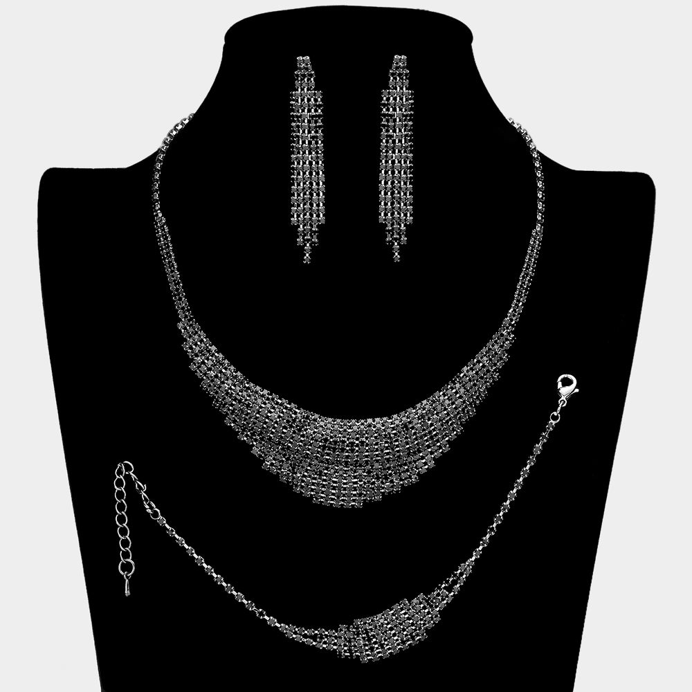Black Necklace Set