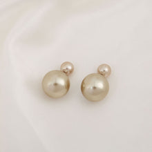 Load image into Gallery viewer, Pearl for the Girls Earrings