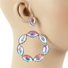 Load image into Gallery viewer, Evening Earrings