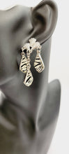 Load image into Gallery viewer, Leopard Earrings