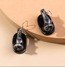 Load image into Gallery viewer, Retro Earrings